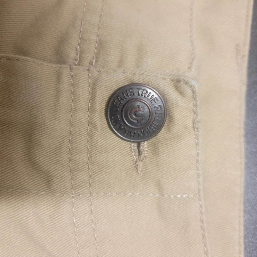True Religion Mens Size 36 Cargo Shorts Travertine‎ Khaki 108056R5 Y2K Grunge